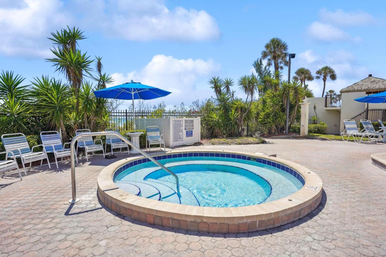 Ocean Sands 1-708