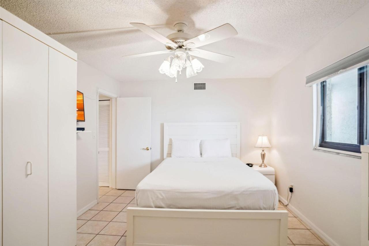 Ocean Sands 1-708 Holiday home St. Pete Beach