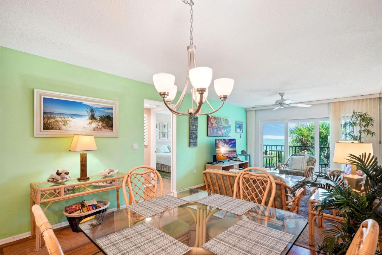 Land's End 11-304 Front Holiday home
