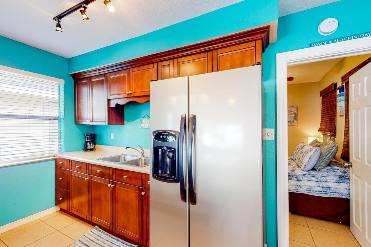 Sea Breezy - Unit 2 * St. Pete Beach
