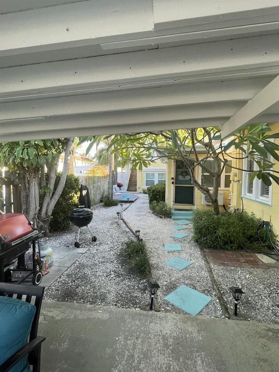 1br 1ba Northstar Bungalow. Just Steps To The And The Bay. Holiday home *