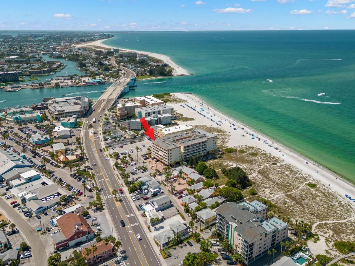 Madeira Norte 304 * St. Pete Beach