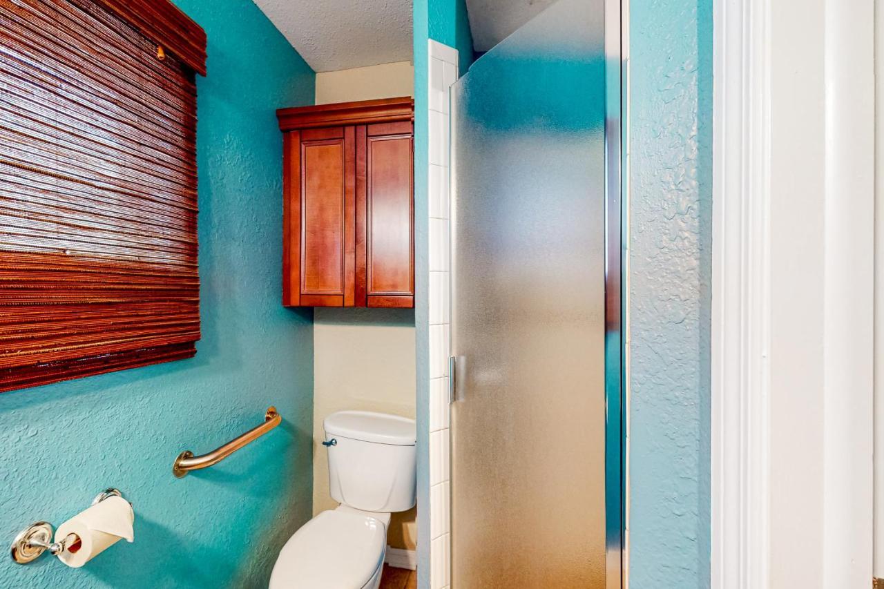Sea Breezy - Unit 2