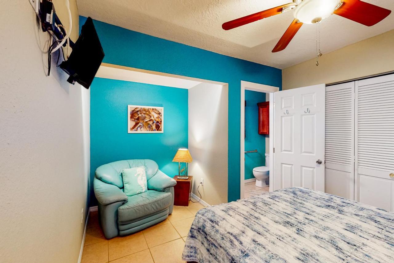 Sea Breezy - Unit 2 * St. Pete Beach