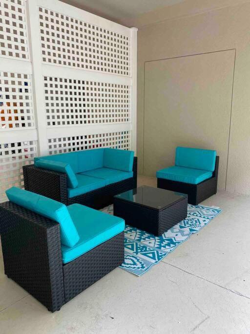 Holiday home Luxurious Modern Townhouse Right Across Beach!! Table Tennis *