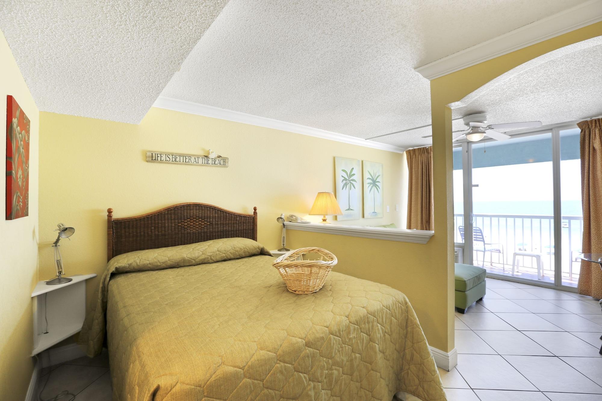 Barefoot Club Hotel St. Pete Beach