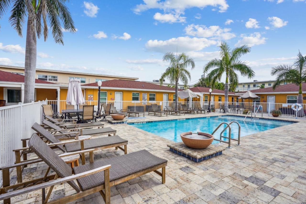 Apartment Upham #9 And #10 2br St. Pete Beach