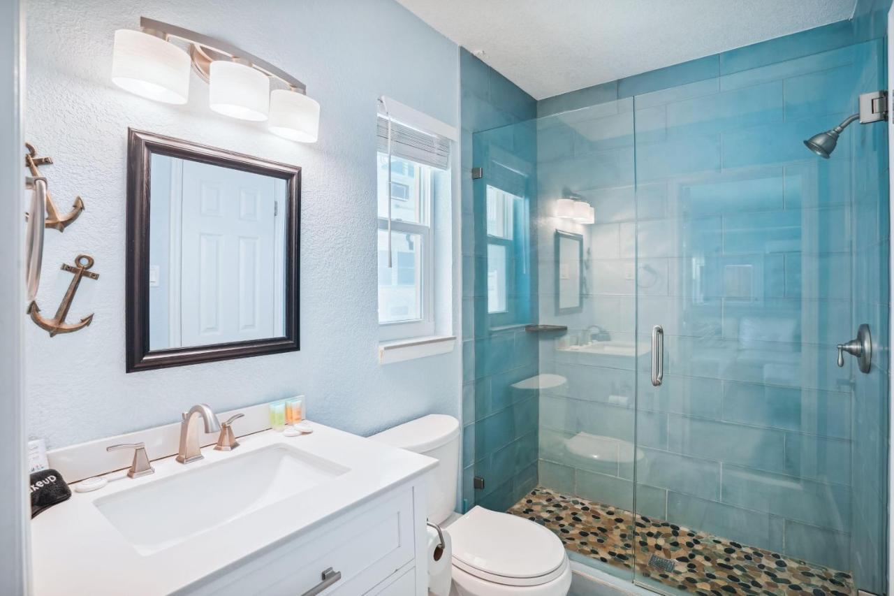 Upham - #6 2br *