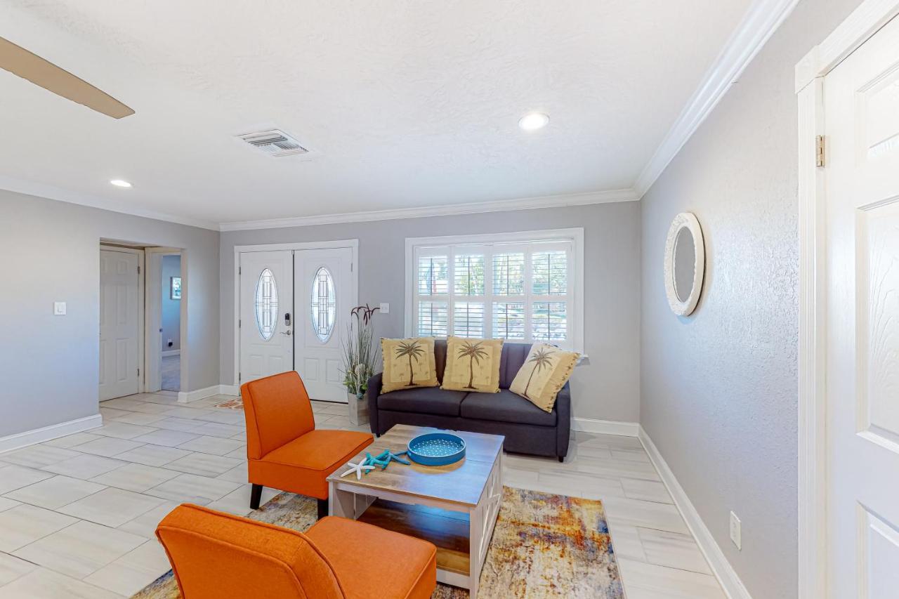 Ariana's Paradise Holiday home St. Pete Beach