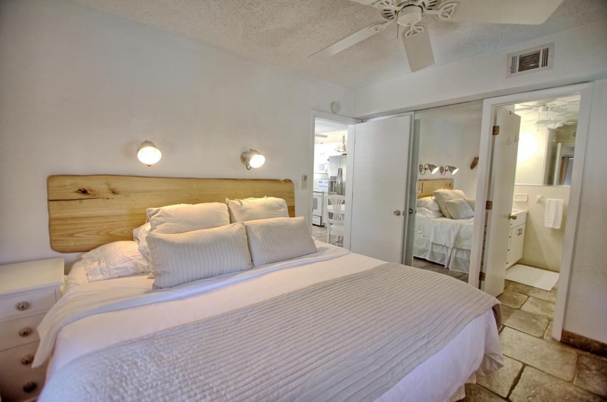 Gulfside Resort. Unit 3 St. Pete Beach