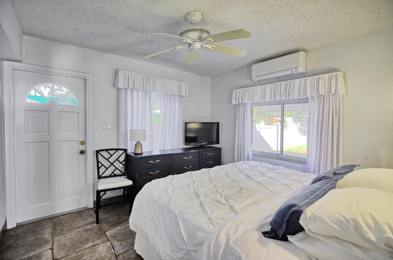 Aparthotel Gulfside Unit 4 St. Pete Beach