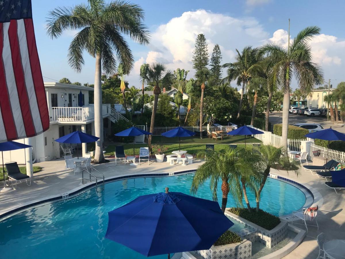Aparthotel Gulfside Resort. Unit 3 *