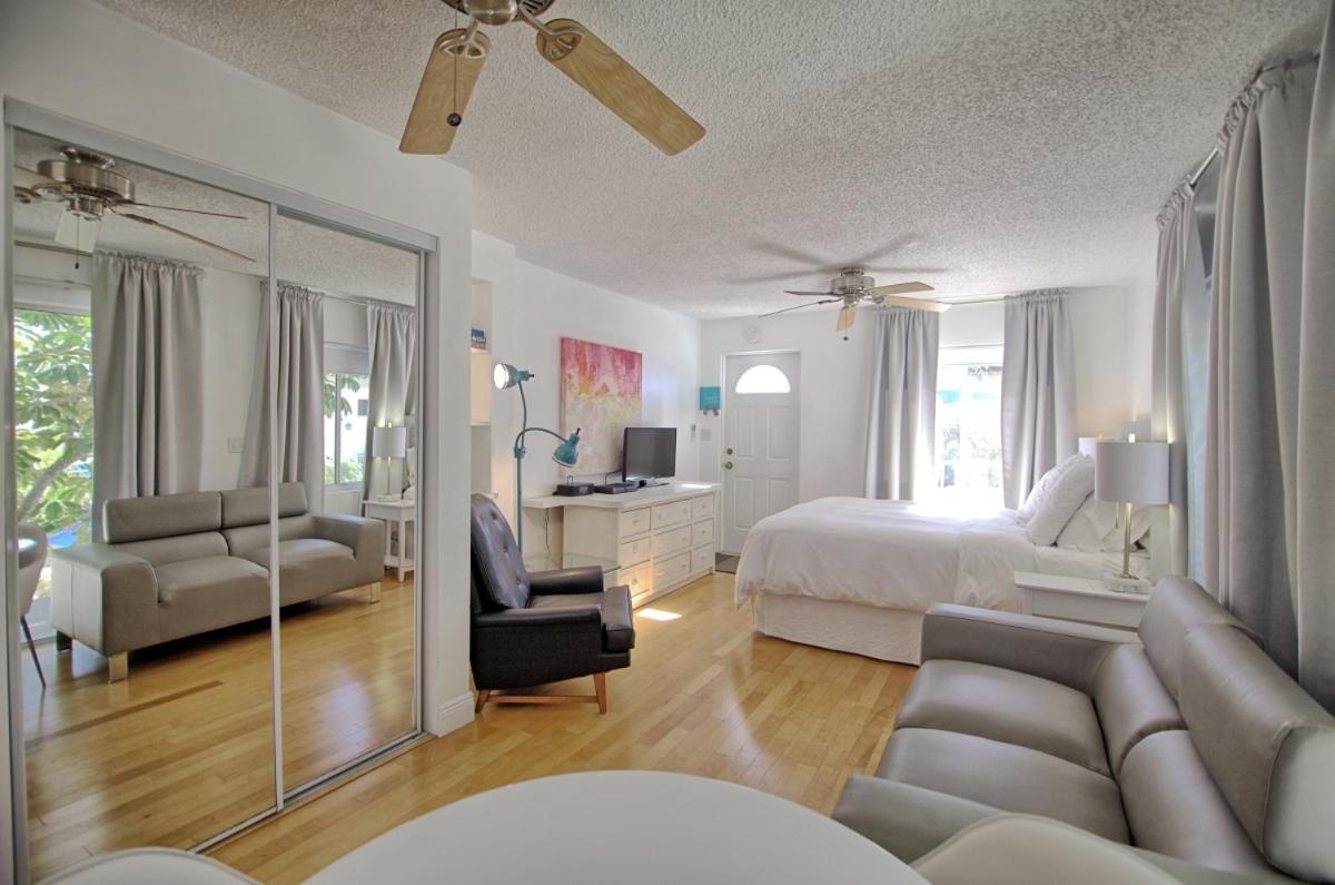 Gulside Resort. Unit 8 * St. Pete Beach