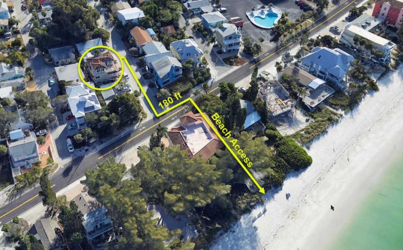 Livin 3 - 3 Bedroom Upstairs St. Pete Beach