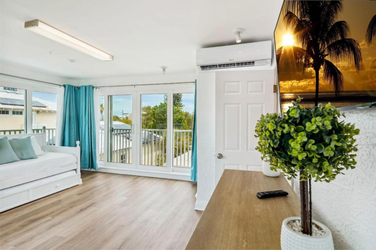 Holiday home Livin 3 - 3 Bedroom Upstairs St. Pete Beach