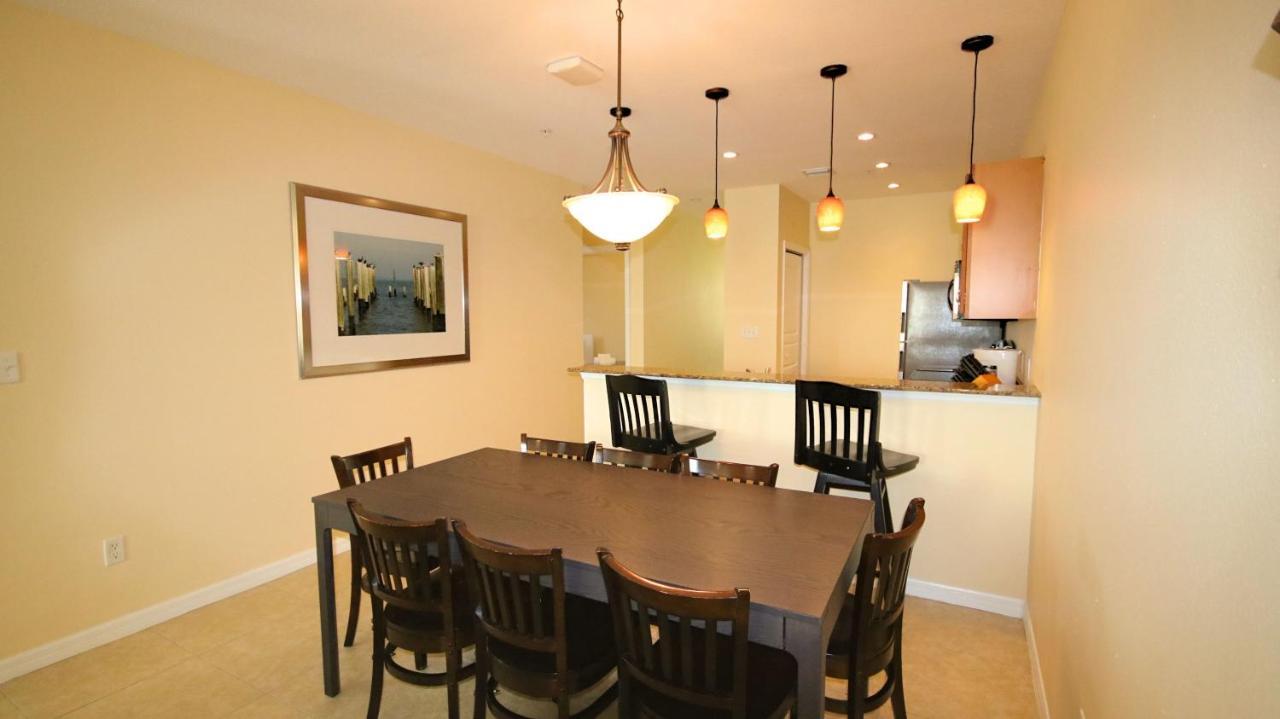 Johns Pass Condo's- Fully Remote Aparthotel