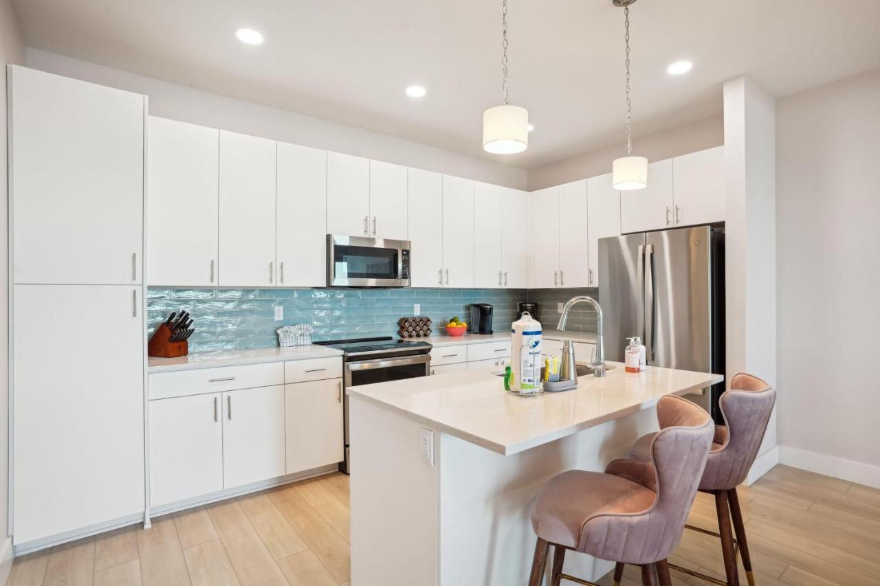 The Harbor 503 - Premier *