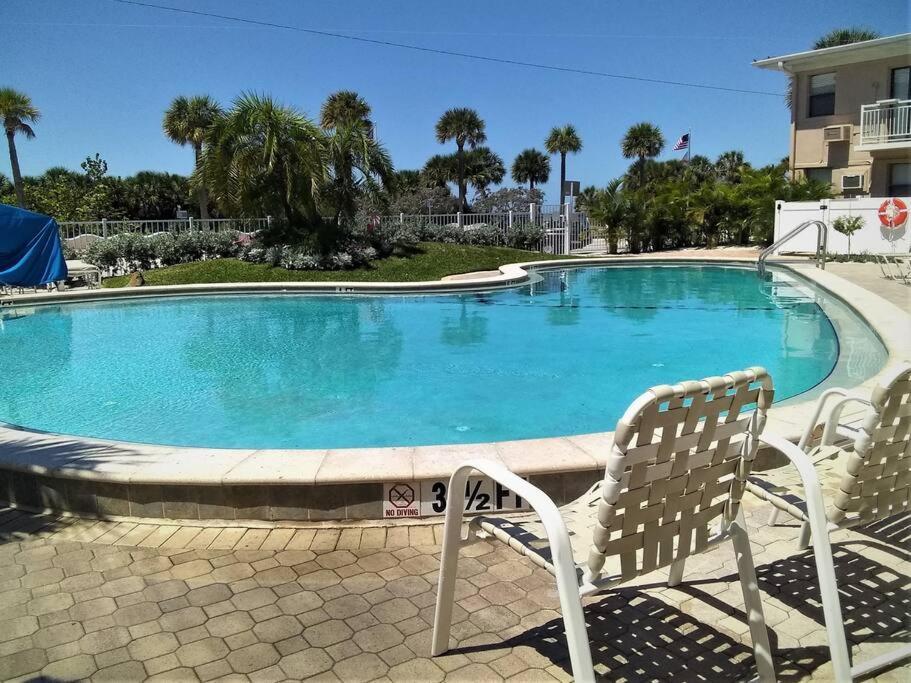 Apartment Tropical Courtyard Paradise On St. Pete St. Pete Beach