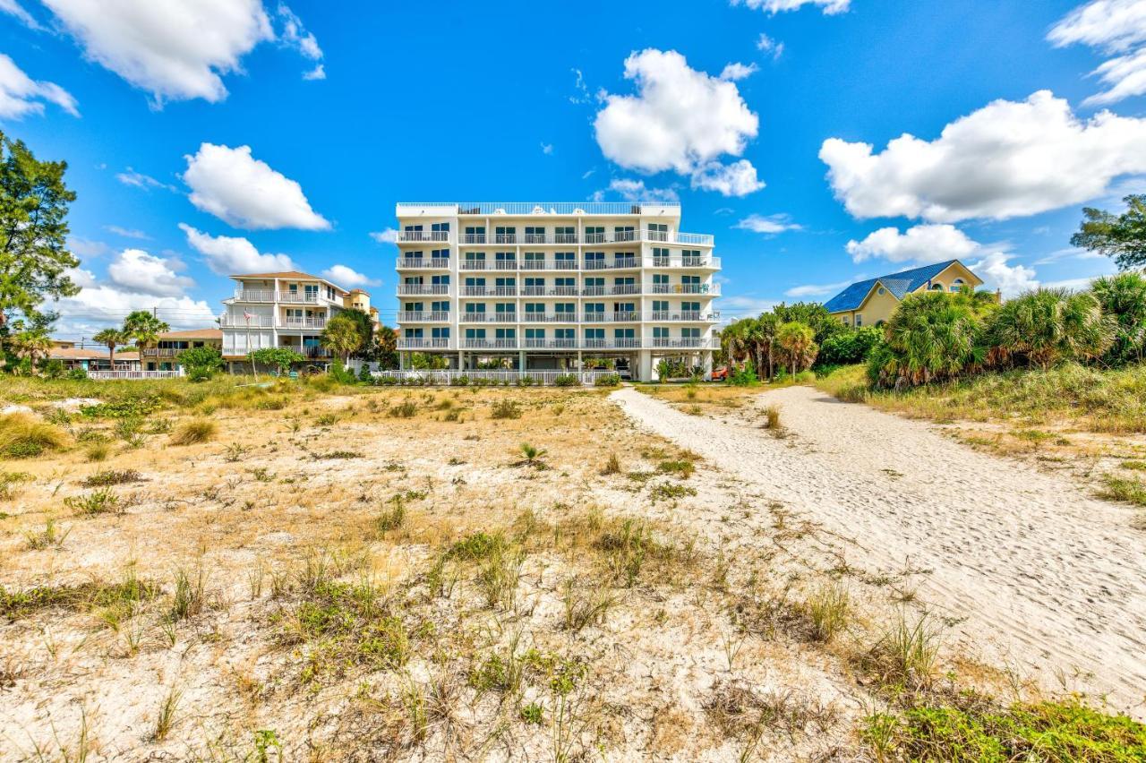 Oceana 305 East St. Pete Beach