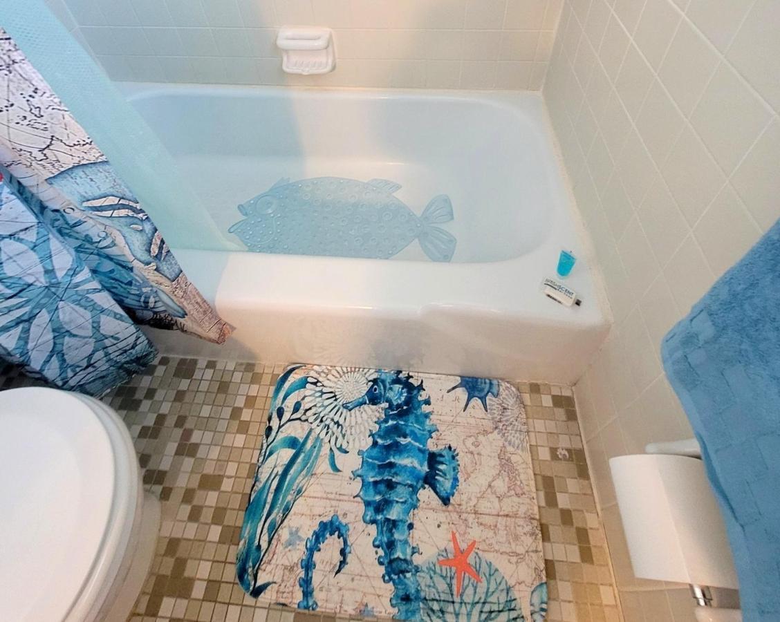 Searenity, Waterside In The Heart Of Treasure Island, Walk To St. Pete Beach