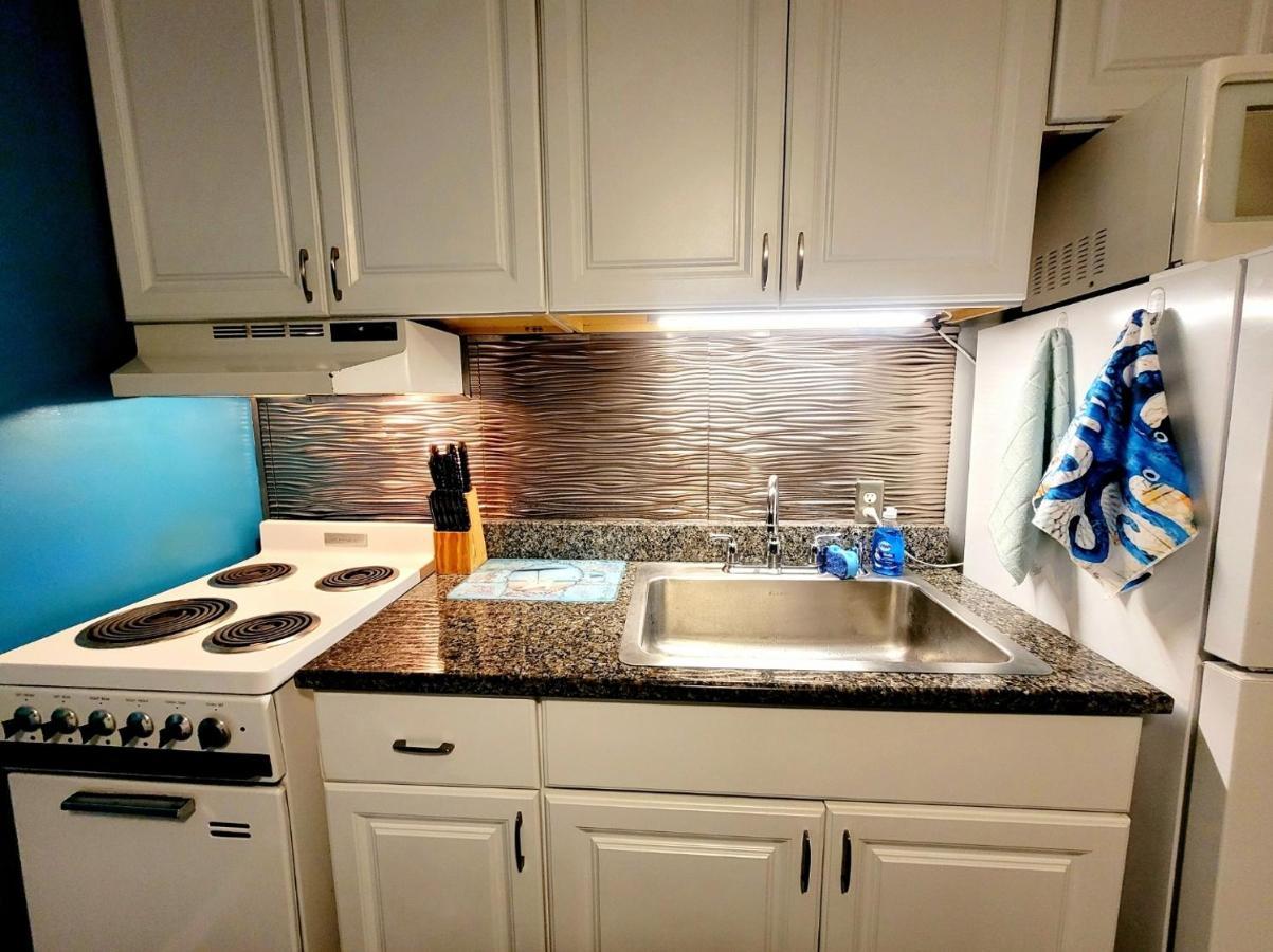 Searenity, Waterside In The Heart Of Treasure Island, Walk To