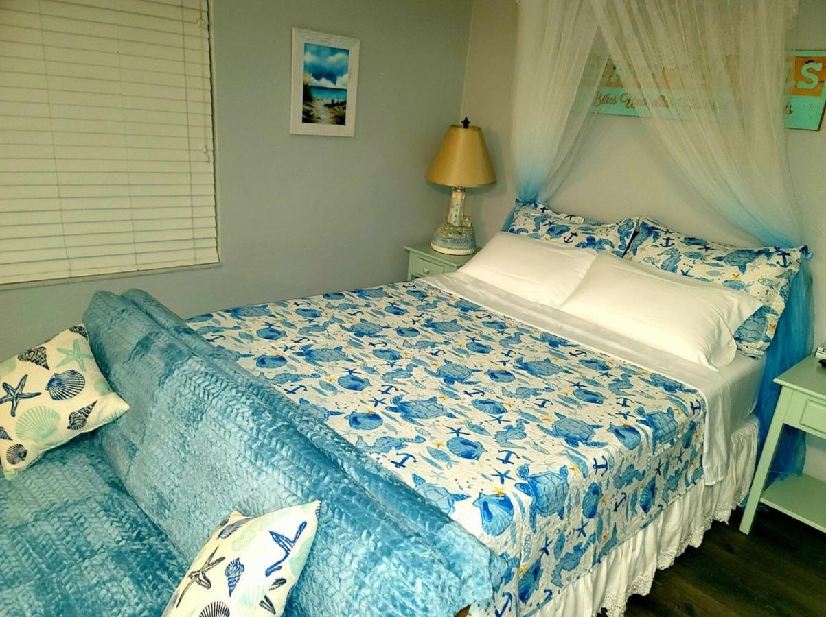 Searenity, Waterside In The Heart Of Treasure Island, Walk To *