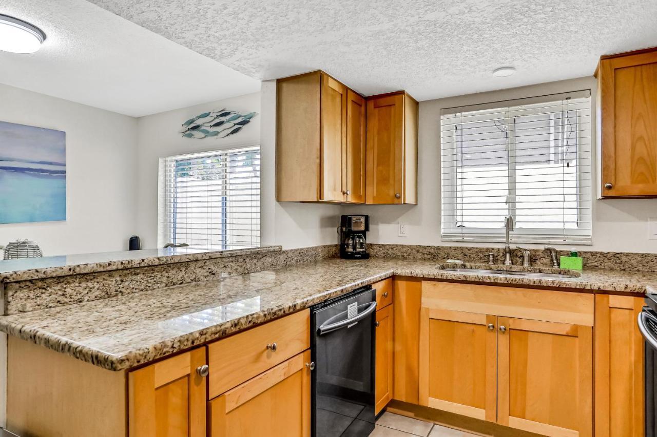 Waves Unit 2 Apartment