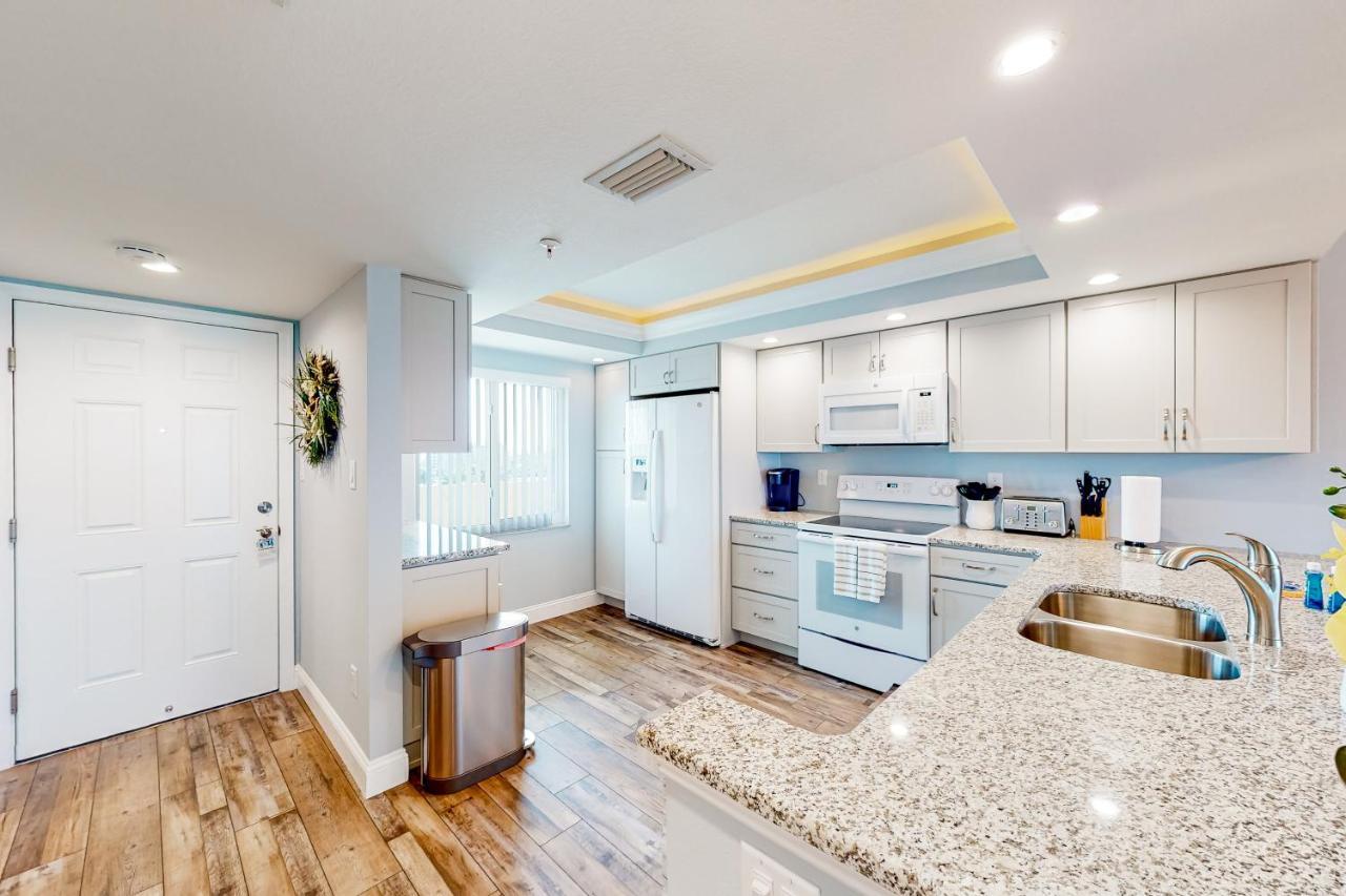 Parrot's Cove Apartment *