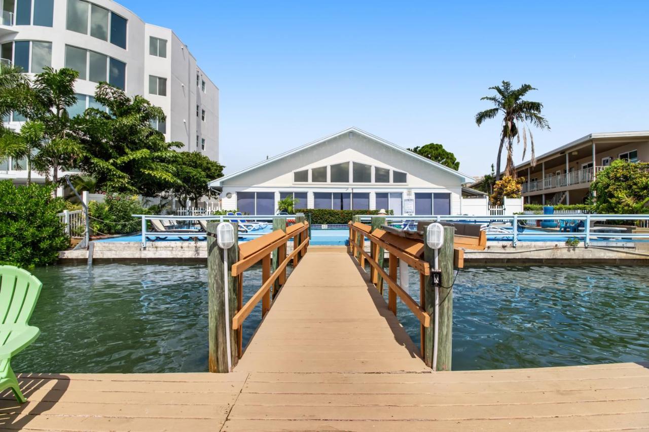 Apartment Dolphin Court #7 St. Pete Beach