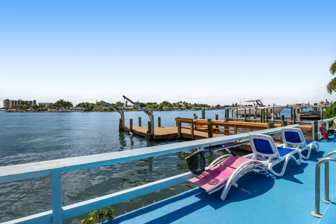 Dolphin Court #7 St. Pete Beach