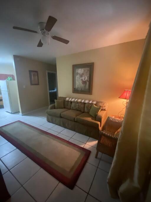 Private One-bedroom 11 -directly Across From