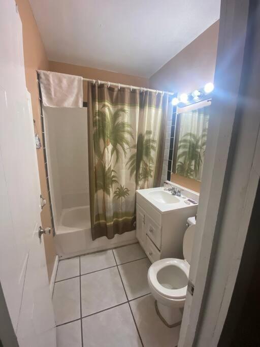 Private One-bedroom 11 -directly Across From *