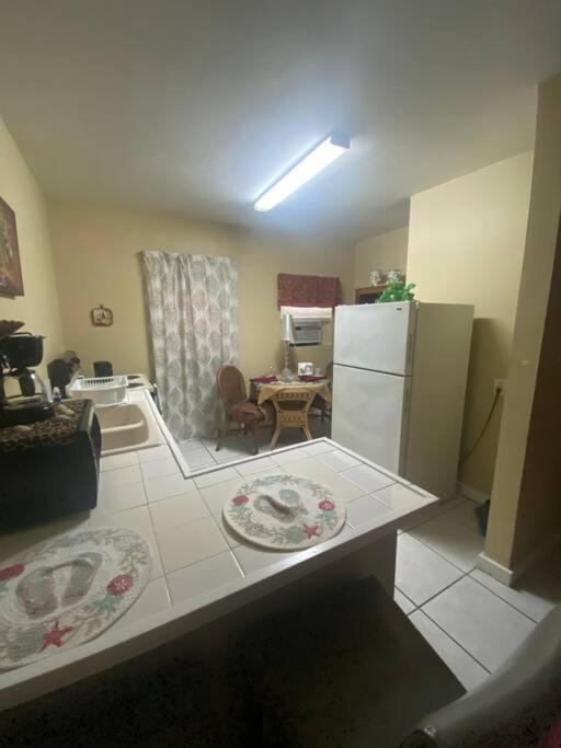 Private One-bedroom 11 -directly Across From