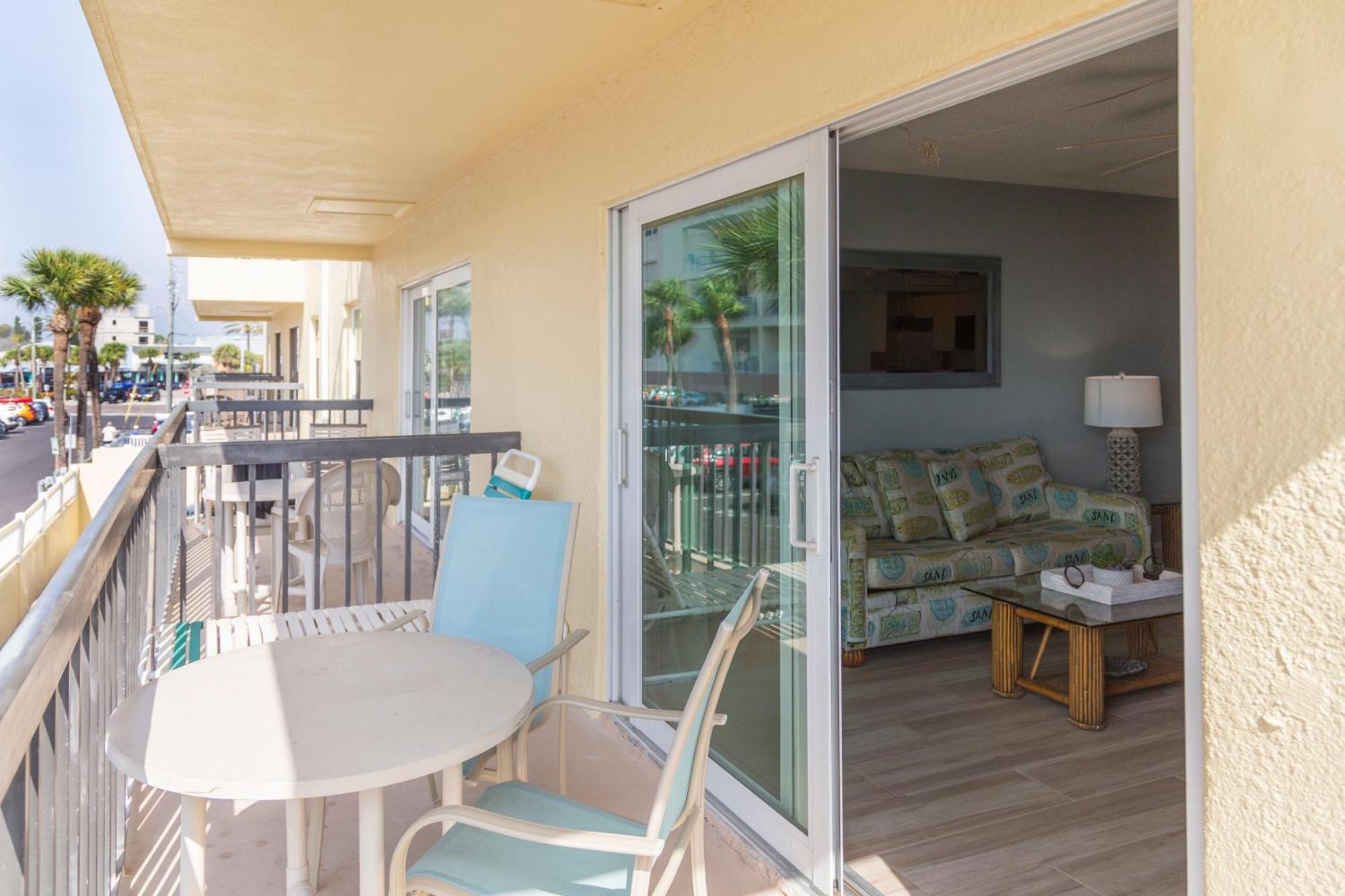 Holiday home 239 Surf Song *