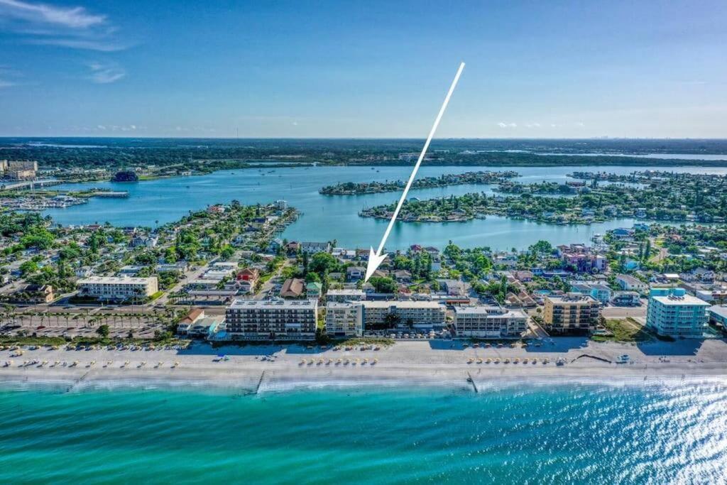 Apartment Sunset At Madeira Beach! Pet Friendly Getaway!- 1 St. Pete Beach