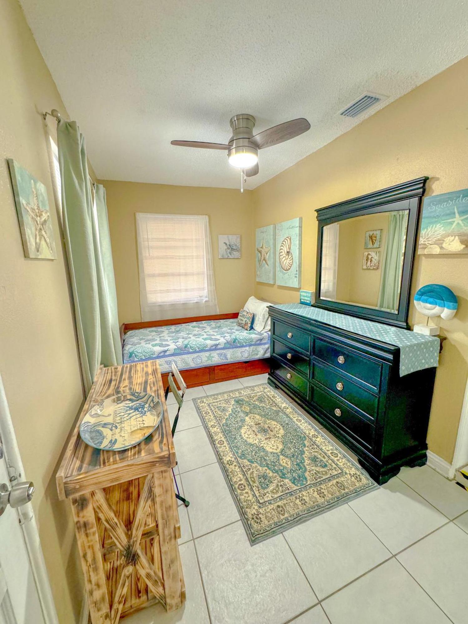 Saltwater Retreat Of Redington Shores *