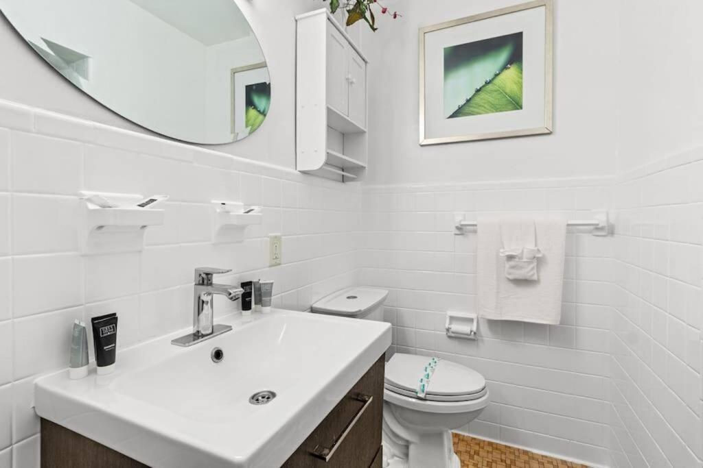 Park Shore Of Madeira Beach! Pet Friendly And Steps To The Beach! - #5 Apartment *