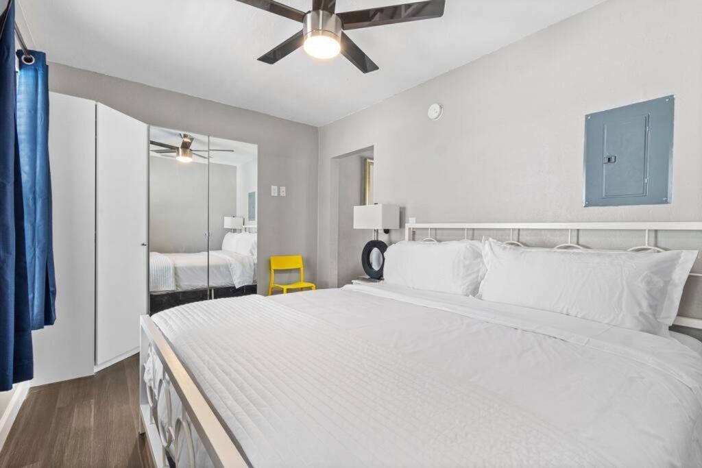 Park Shore Of Madeira Beach! Pet Friendly And Steps To The Beach! - #5 Apartment *