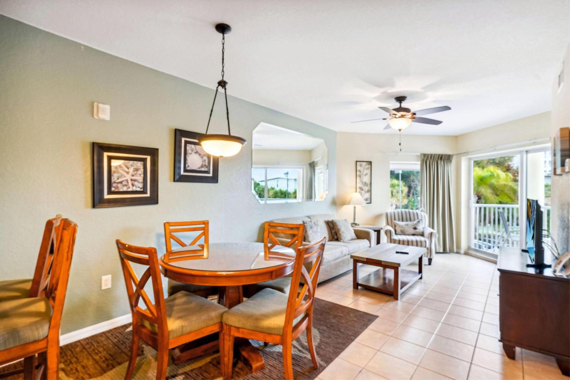 Sunset Vistas 207s Holiday home St. Pete Beach