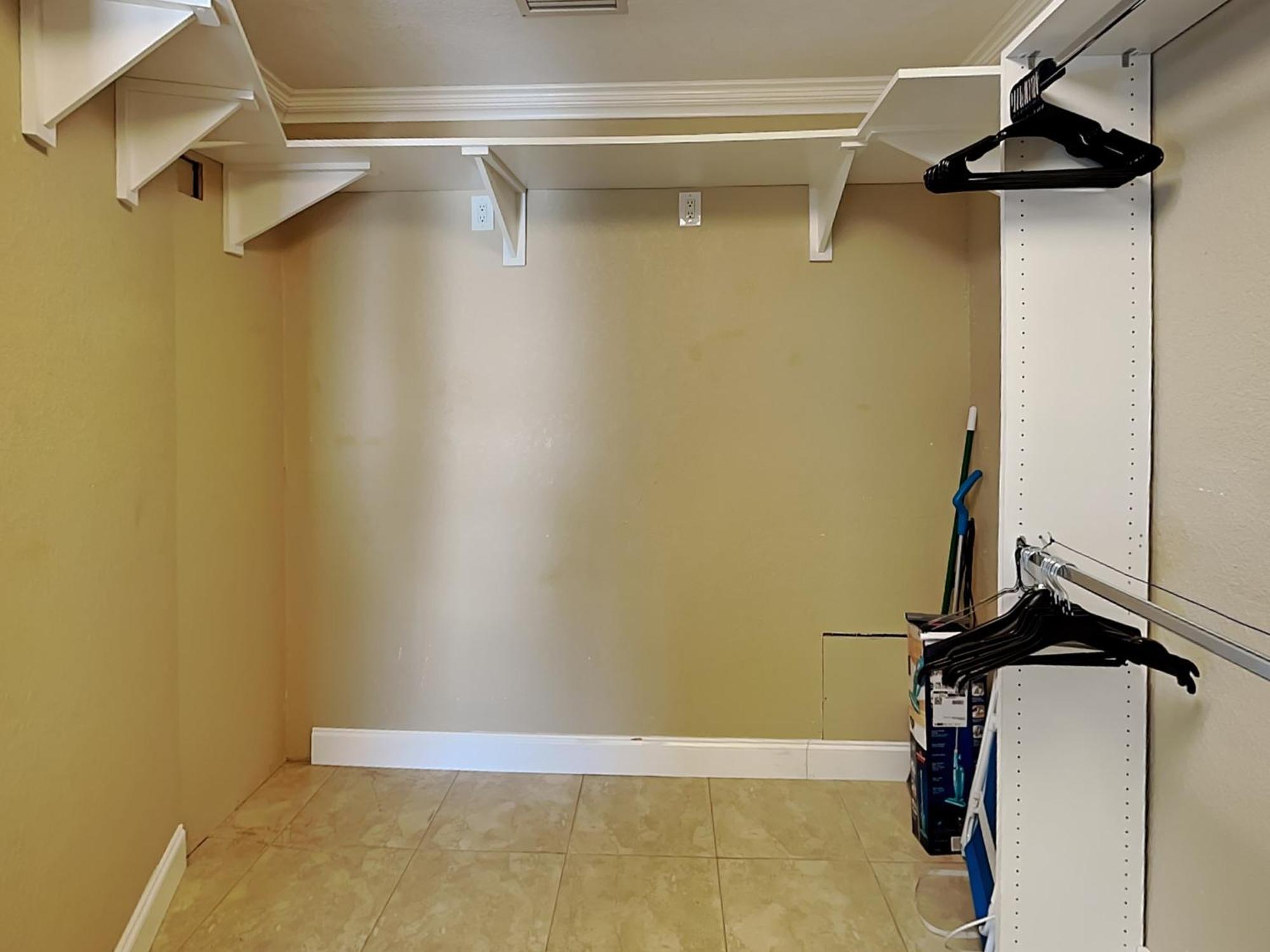 Boca Shores 314 Apartment St. Pete Beach