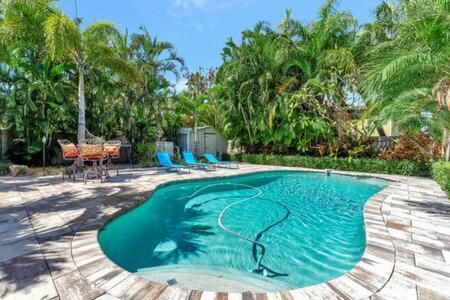 Maritana House Heated Pool & Private Dock * St. Pete Beach