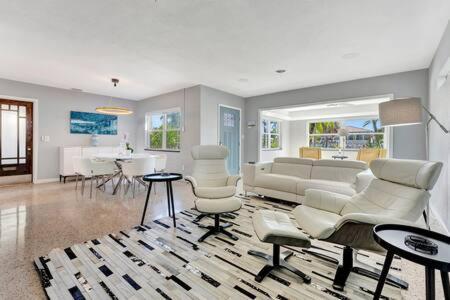 Maritana House Heated Pool & Private Dock St. Pete Beach