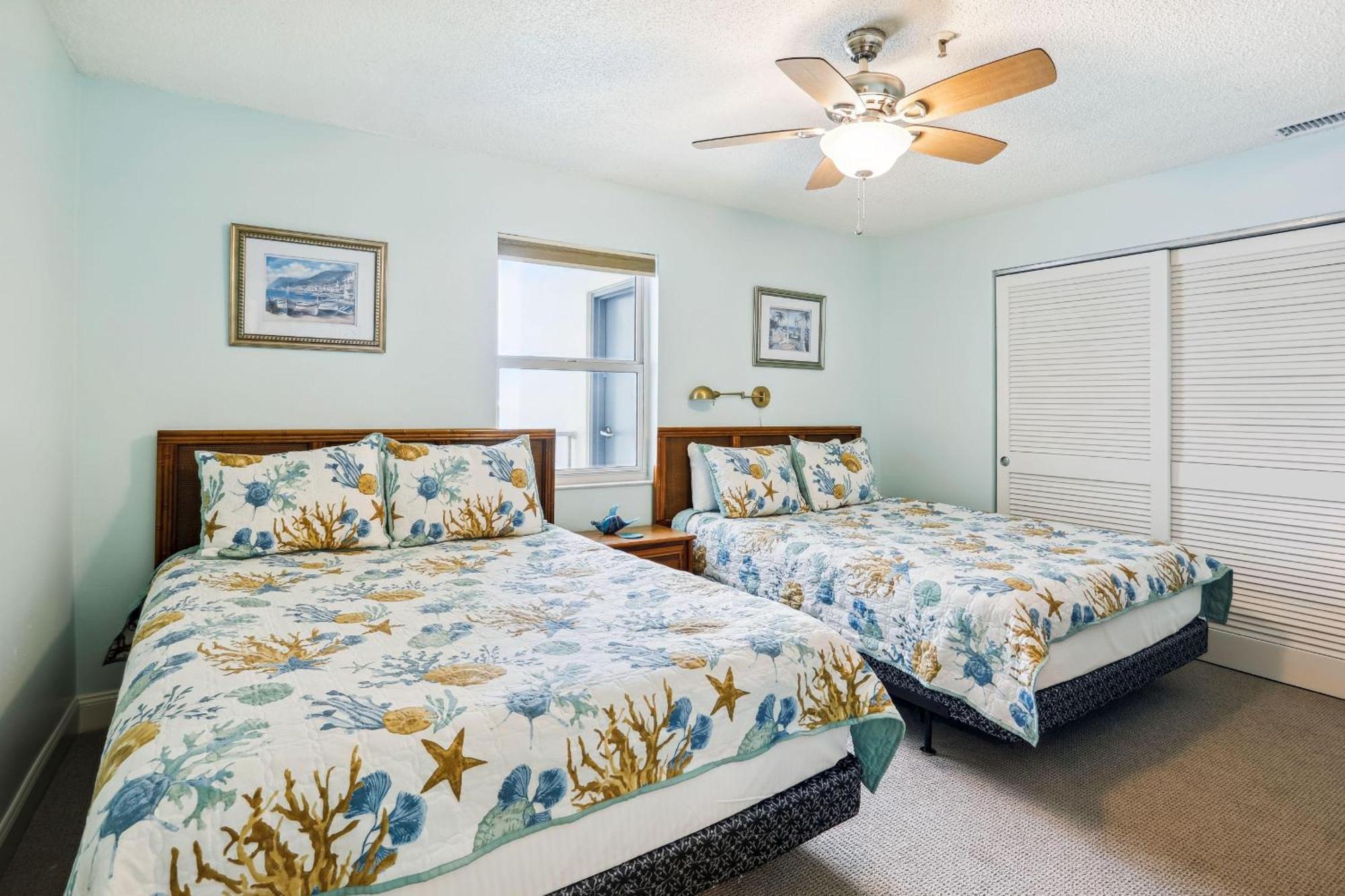 Holiday home Sea Breeze 401 St. Pete Beach