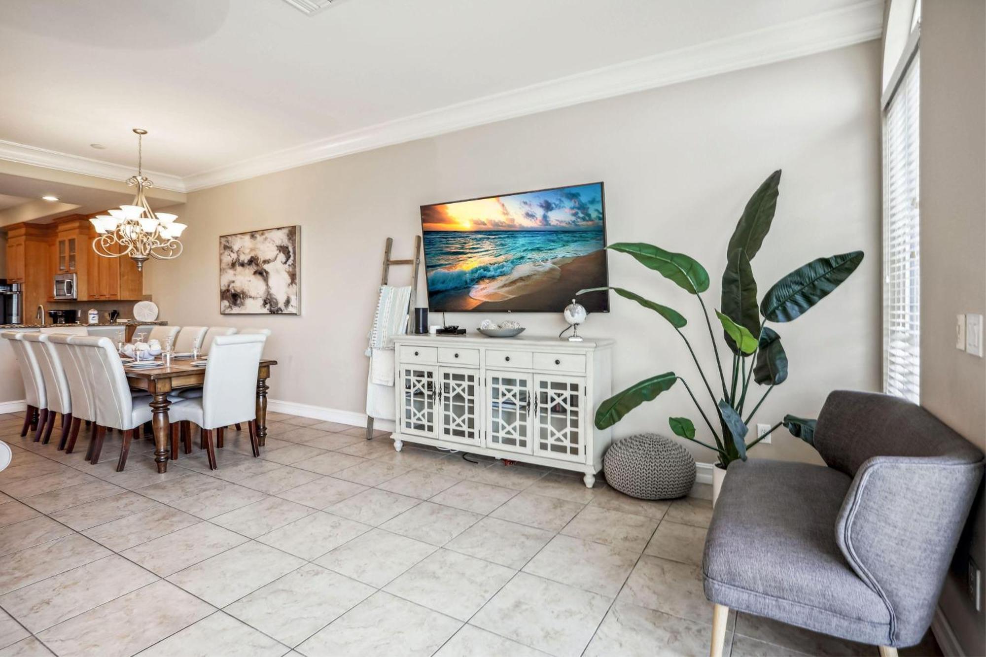 Seaclusion Townhome Holiday home