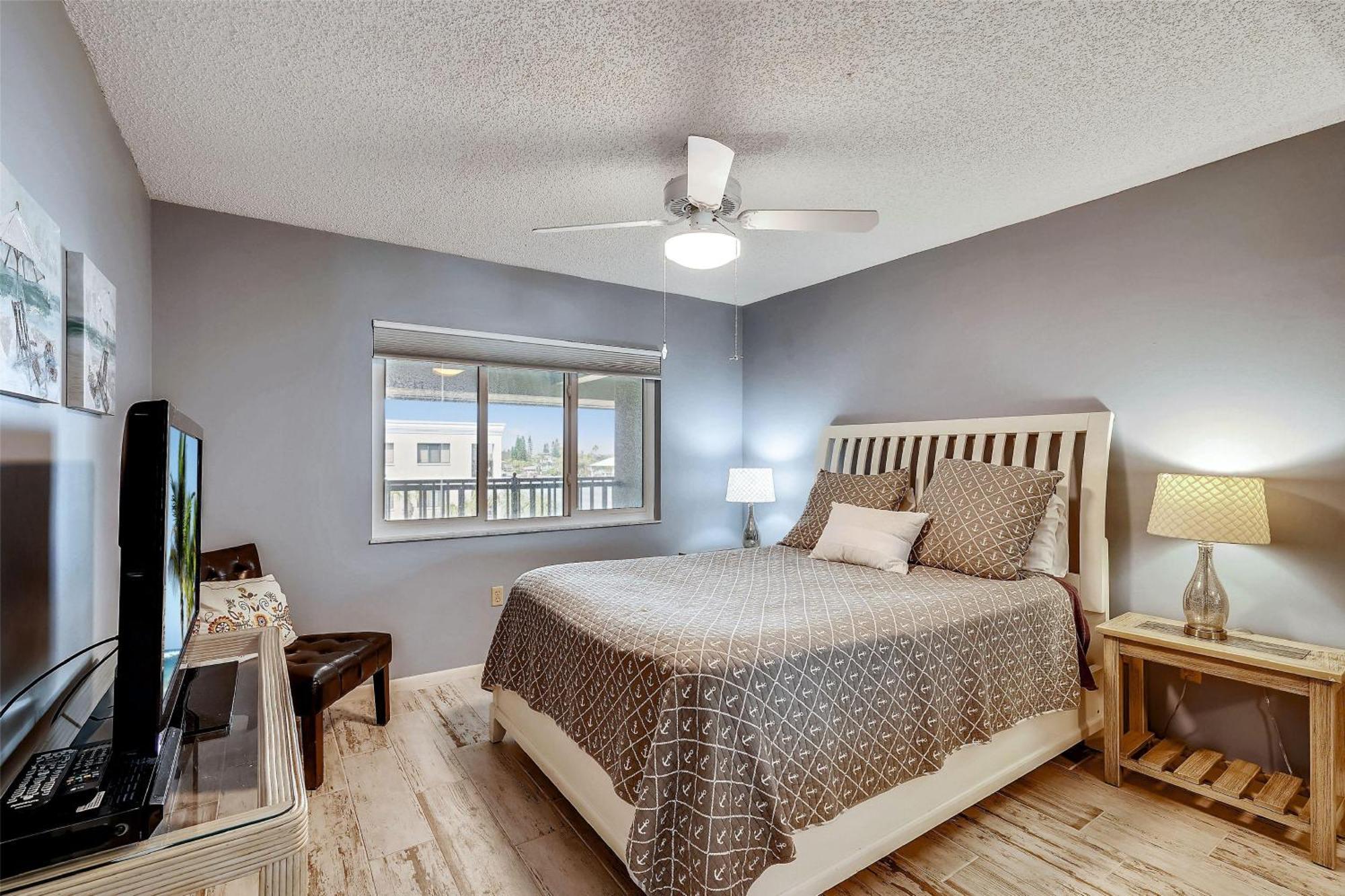 Holiday home Land's End 5-403 Gulf-bay Front - Premier St. Pete Beach