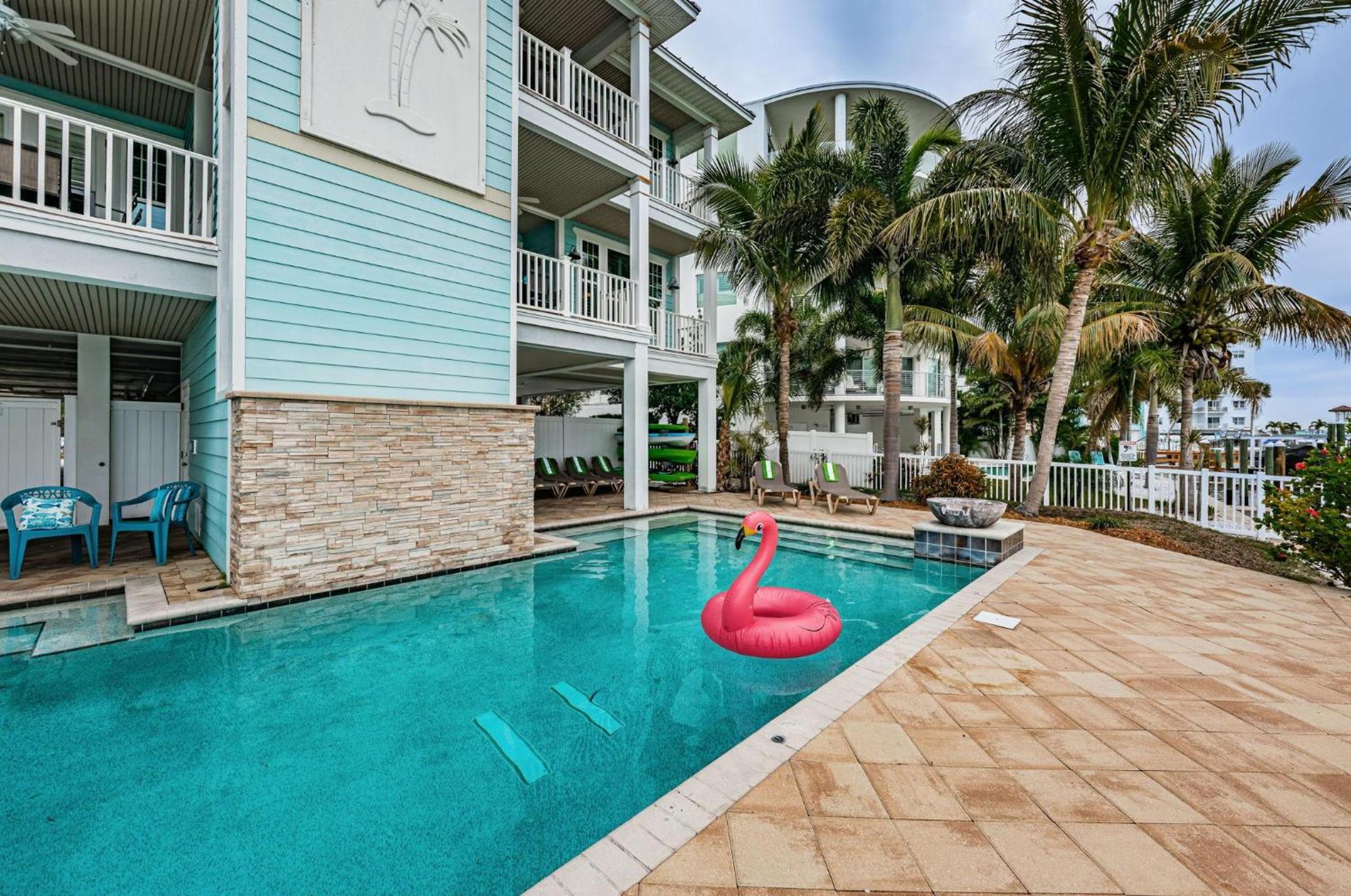 Treasure Trove Black Pearl Holiday home