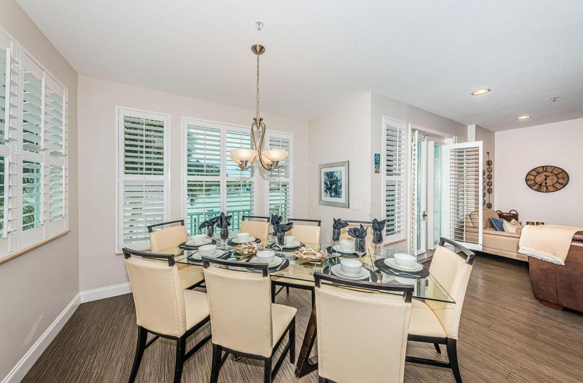 Treasure Trove Black Pearl Holiday home St. Pete Beach