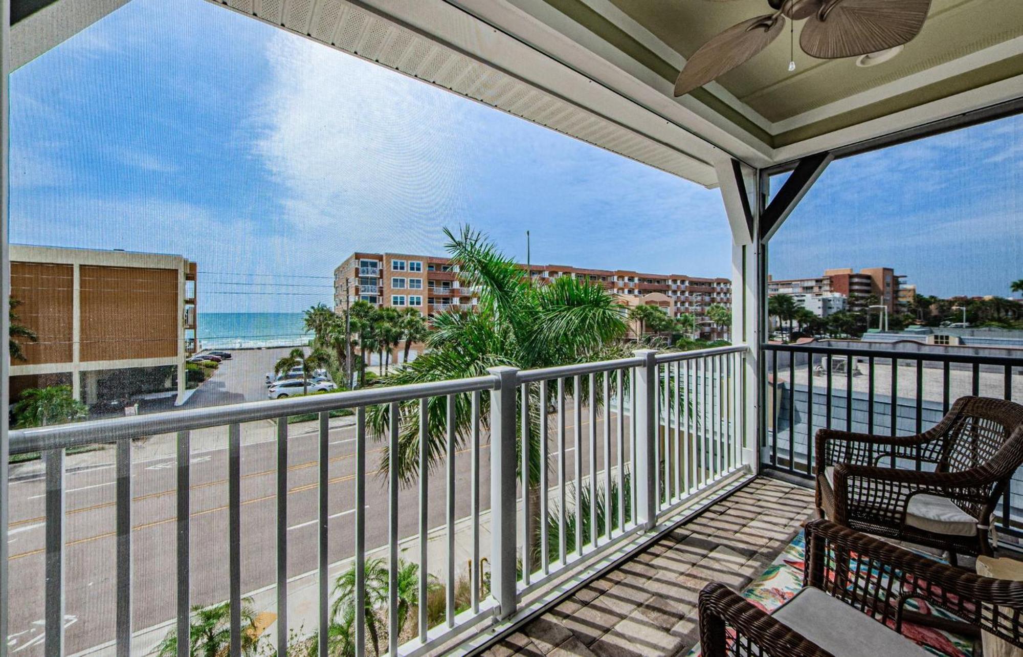 Oceanside Beach Holiday home *