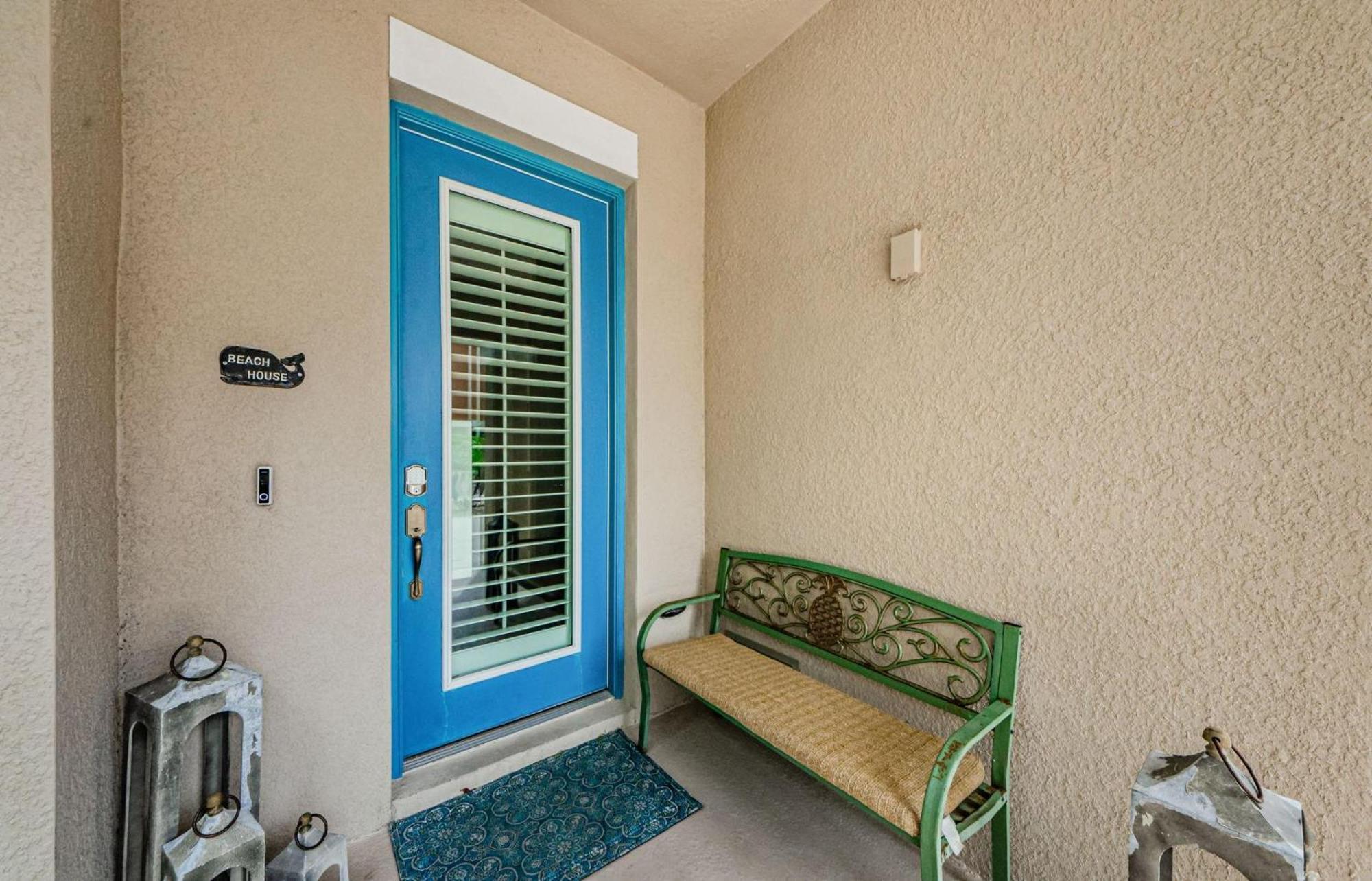 Oceanside Beach Holiday home