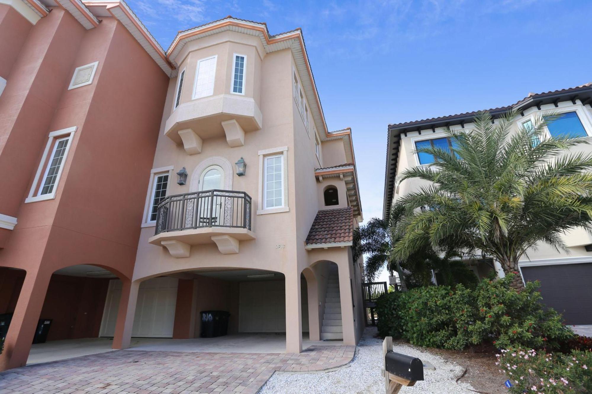 Seaclusion Townhome Holiday home St. Pete Beach